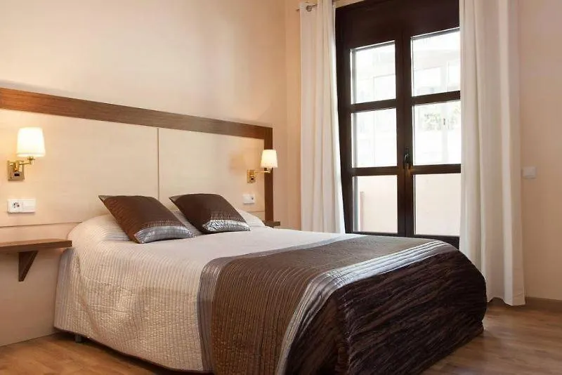 El Born - Spacious 2 Bedrooms Barcelona
