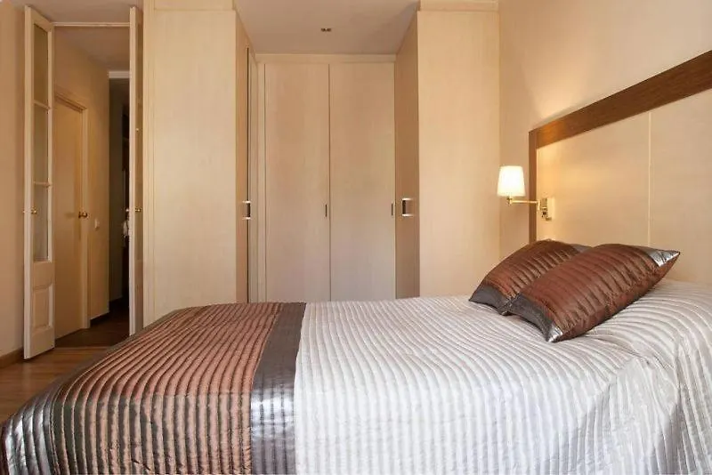 Apartment El Born - Spacious 2 Bedrooms Barcelona Spain